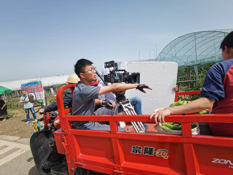 电商爆款背后的推手：兴宾区产品视频拍摄公司精准捕捉卖点痛点